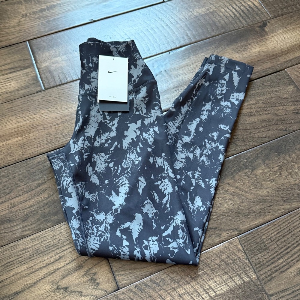 Nike‎ One NWT Dri Fit Womens Training Leggings XS Abstract Print High Rise 7/8